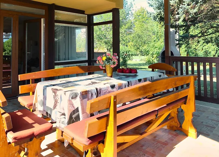 - Balaton 18118 Holiday home Balatonbereny